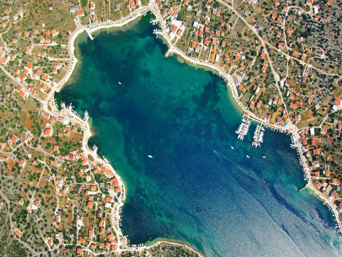 Apartments Diana Vinisce Marina Buitenkant foto